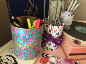 Tin Cans Repurposed to Pencil Cups